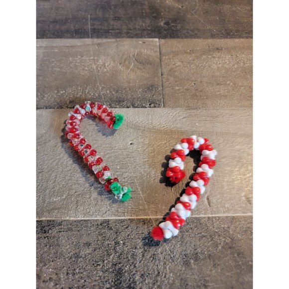 Beaded candy cane red white ornament xmas set handmade - Picture 2 of 3